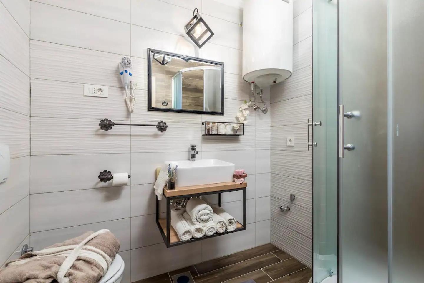 Appartamento Four Seasons Fiume Esterno foto