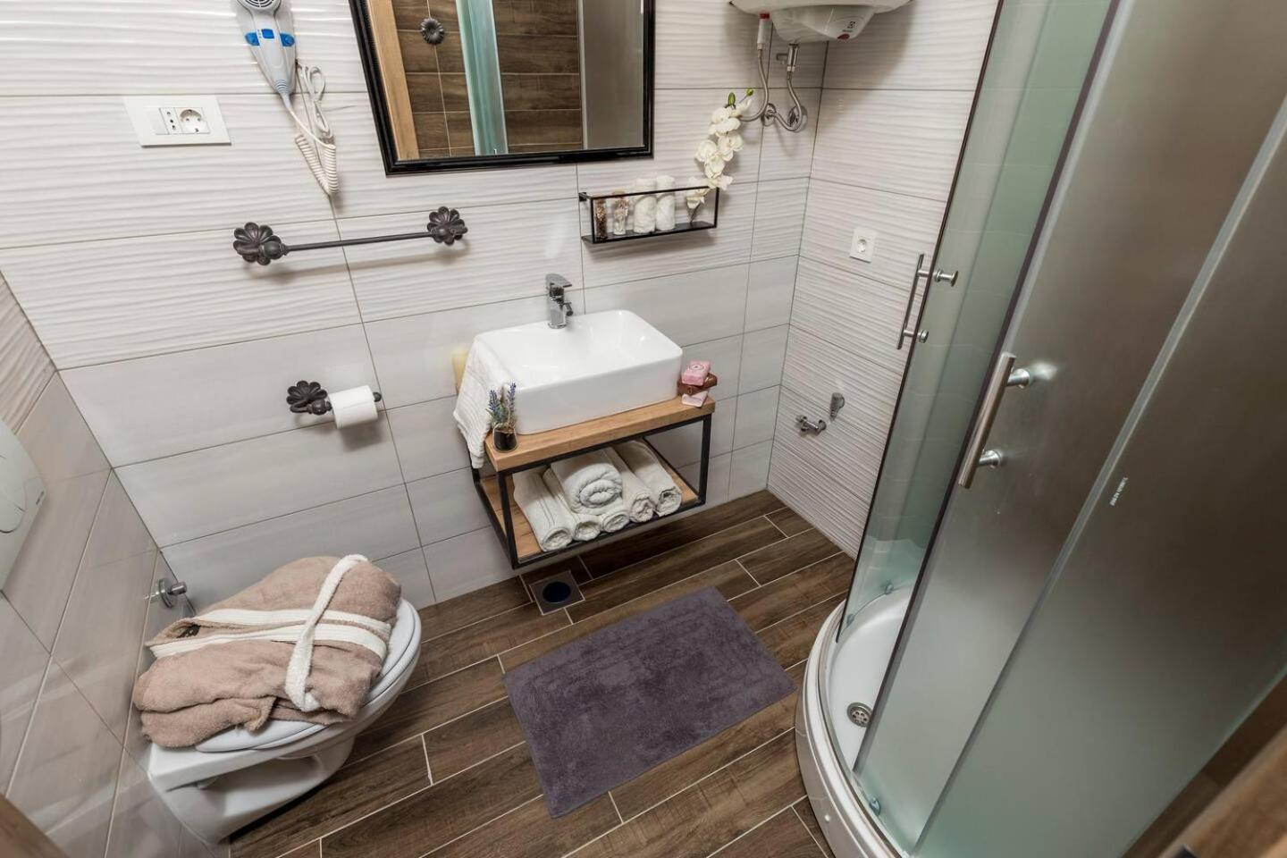 Appartamento Four Seasons Fiume Esterno foto