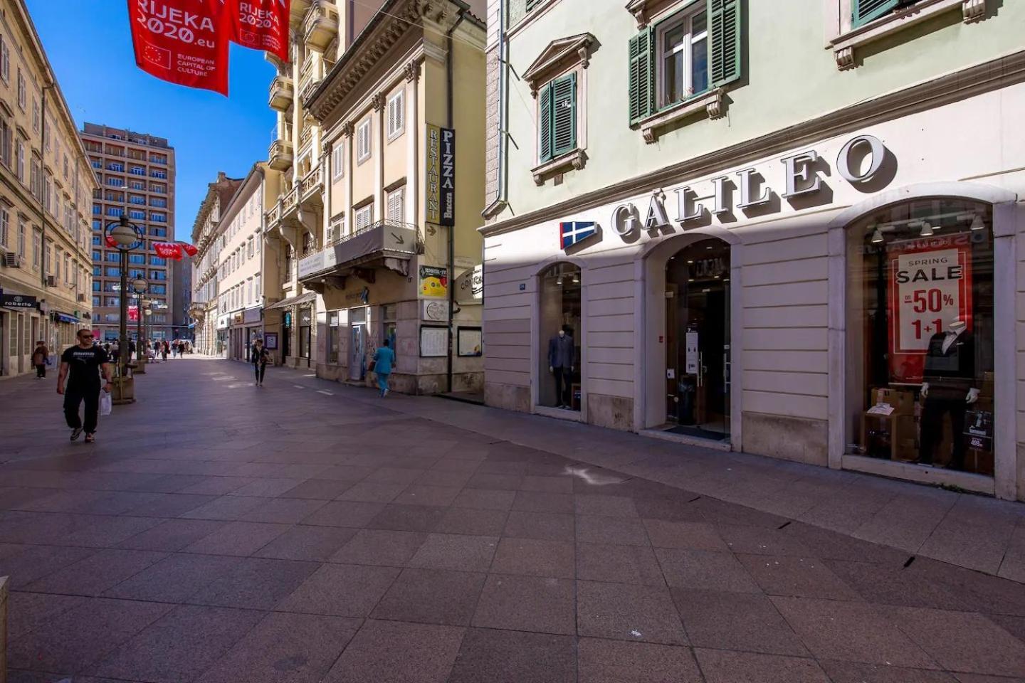 Appartamento Four Seasons Fiume Esterno foto